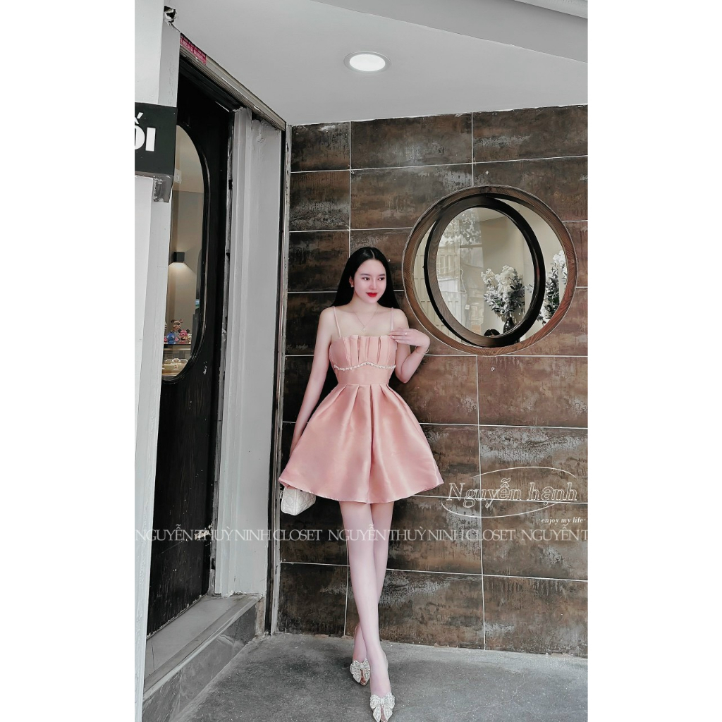 Đầm thời trang nữ mặc đi chơi chất TAPTA đính cườm có mút đi tiệc dạo phố sang chảnh