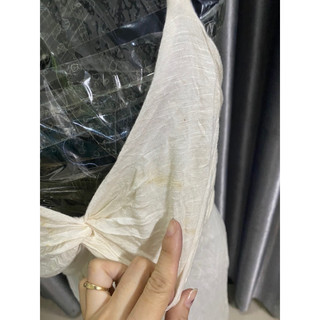 đầm nhà,ngủ,lỗi dơ,rách