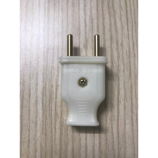 Phít cắm chân tròn 10A ( 10 cái 1 dây)