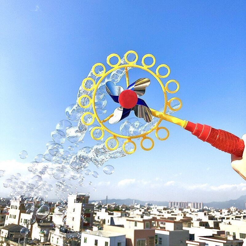 Đồ chơi chong chóng thổi bong bóng, máy bong bóng xà phòng ngoài trời cho bé