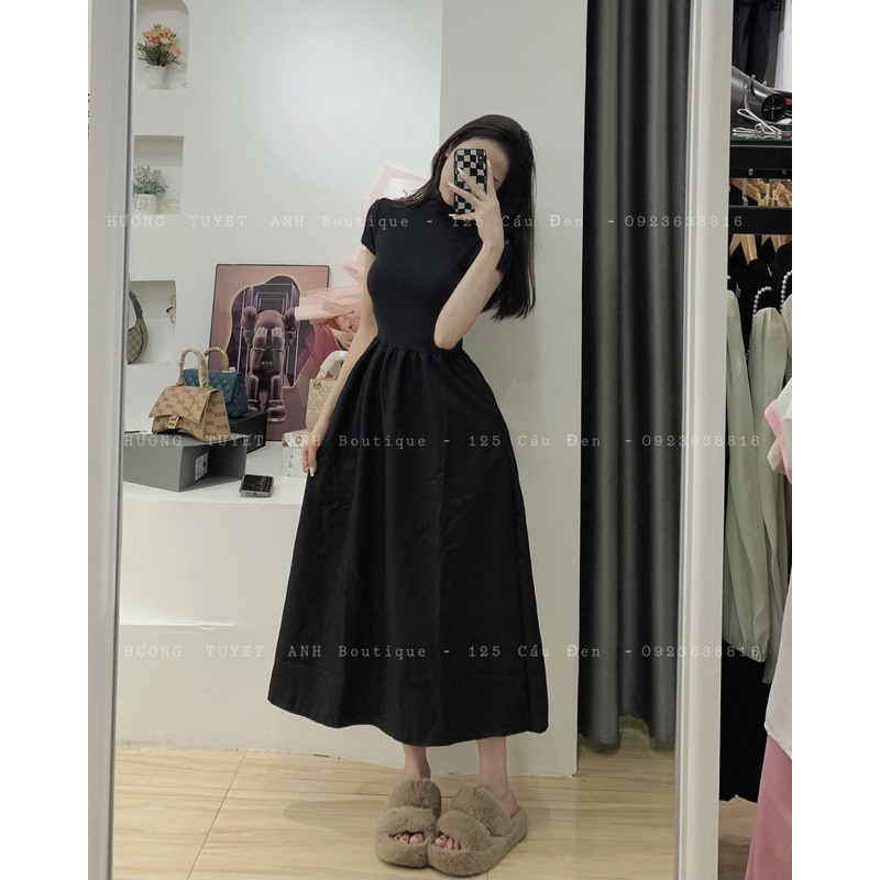 Đầm xoè cổ lọ cuốn biên