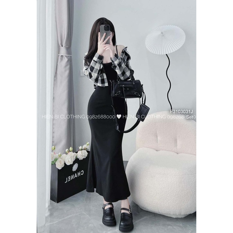 Set áo khoác sơ mi caro tay dài phối đầm body đen đuôi cá dáng dài 2 dây tôn dáng transtore