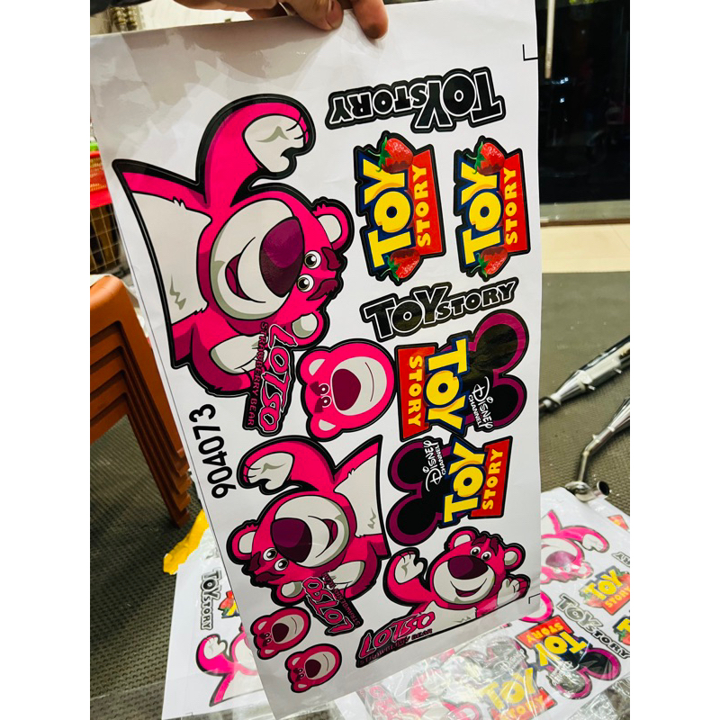Decal/bảng tem ToYstory gấu dâu