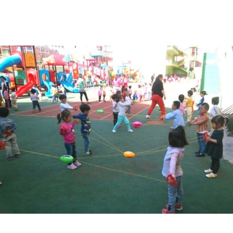 Cà kheo nhựa cho trẻ tập đi thăng bằng kết hợp chân tay