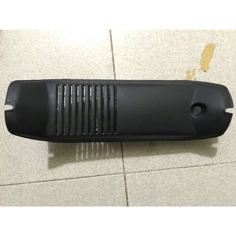 Yếm giữa xe máy chaly 84 vuông