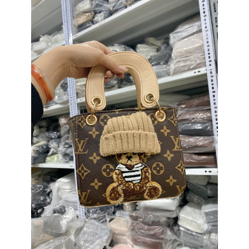 Video+Ảnh Thật) Túi Dioo Hình Gấu Đeo Vai Thời Trang Kèm Dây Dài Đeo Chéo Chất Lượng Cao Cho Nữ