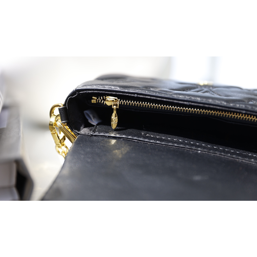 TÚI LV WALLET SZ18 DA BÒ