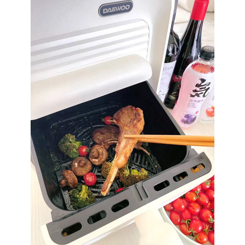 Nồi Chiên Không Dầu DAEWOO K12 Dung Tích 5L Bảo Hành 12 Tháng - Cáo Đeo Nơ