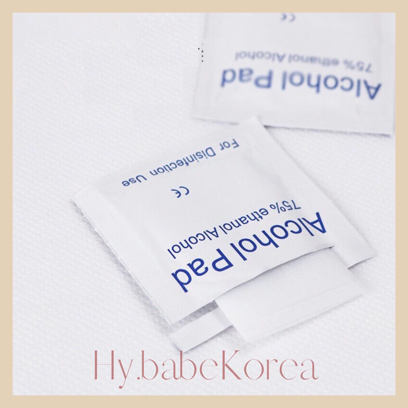 Bông tẩm cồn lau móng Alcohol Pad