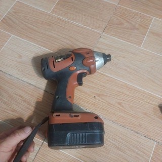 Máy bắn vít BLACK & DECKER 14.4v