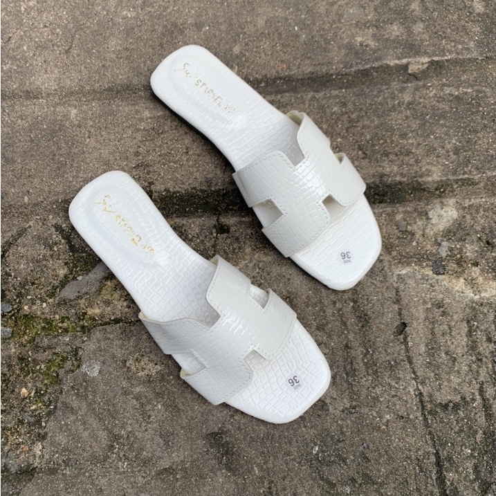 Dép chữ h dép lê nữ thời trang quai ngang đen bóng da rắn sang chảnh quý phái