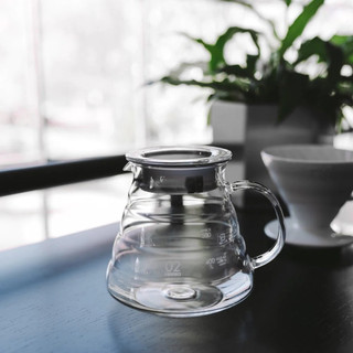 Bình Nước Thủy Tinh Phục Vụ Cà Phê Hario V60 Range Server Clear