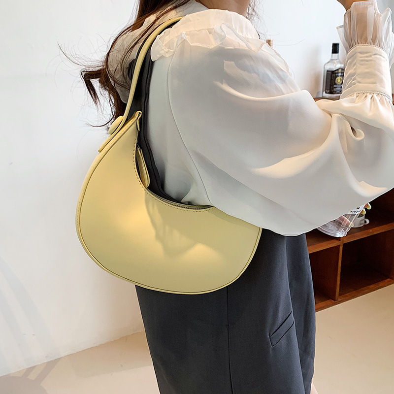 Túi xách nữ kẹp nách CHIC & CHEAP LEGGAGU Chery Bags 101