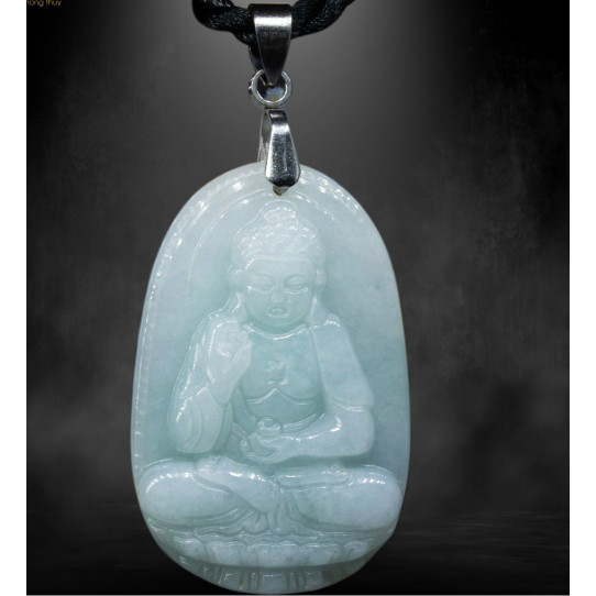 Mặt dây chuyền Phật A Di Đà Ngọc Jade là vị phật hộ mệnh những người tuổi Tuất, Hợi.