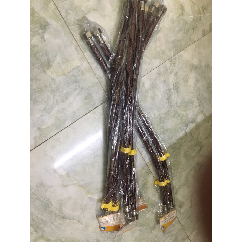 dây cấp bình nóng lạnh l