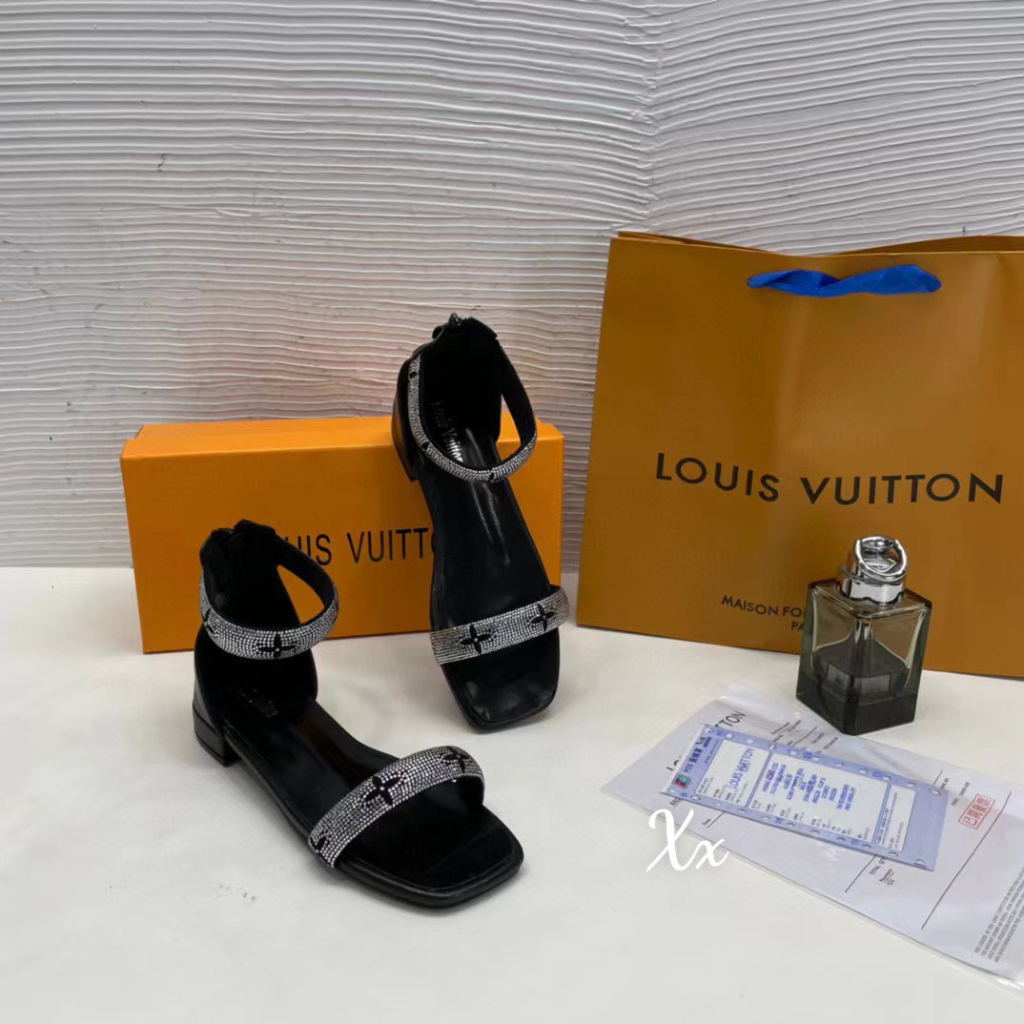 Sandal LV sao quai ngang mũi vuông dáng bệt fullbox