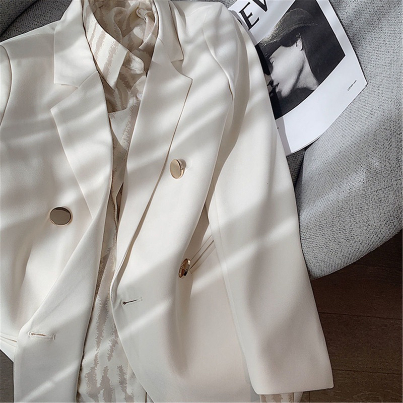Áo blazer phong cách hàn quốc hàng chuẩn quảng châu cao cấp loại 1 ( ko pha nilong, chất mềm đẹp) 4 cúc