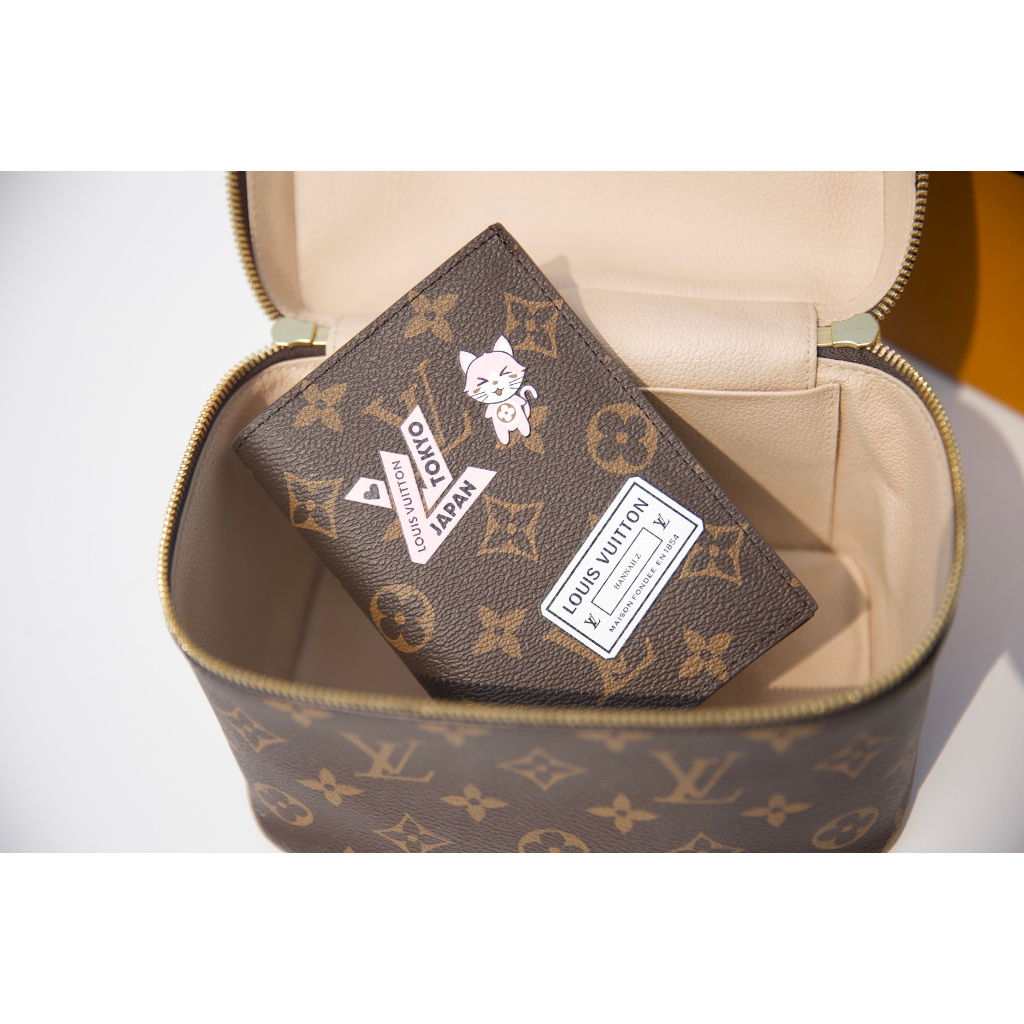 CASE PASSPORT DA THẬT SZ10