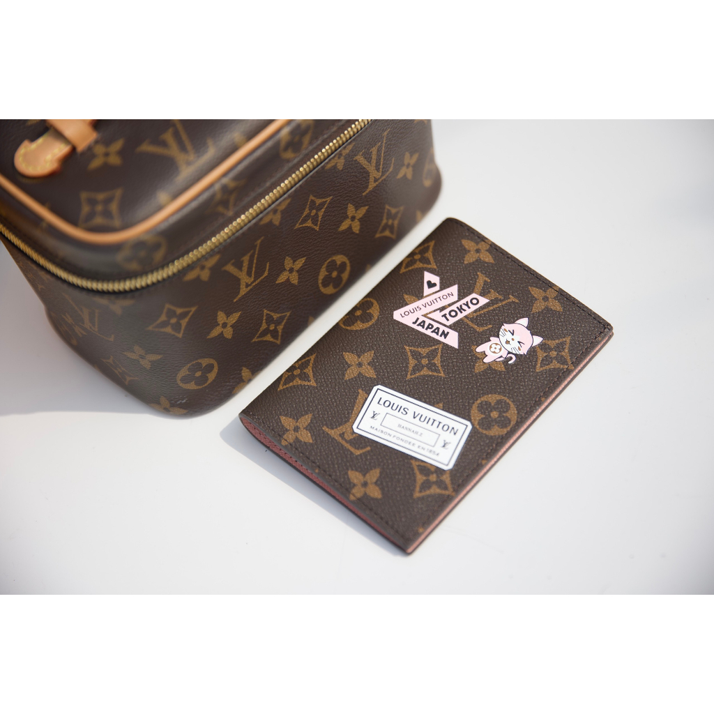 CASE PASSPORT DA THẬT SZ10