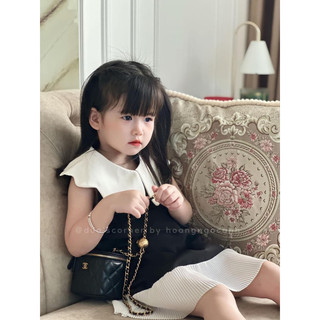Váy bé gái cổ lượn sóng