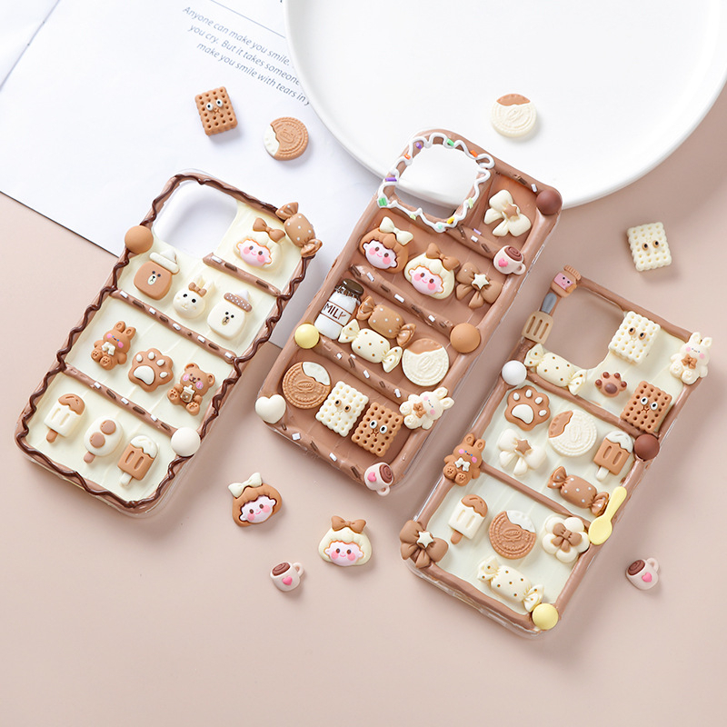 SALE Bộ sticker tự trang trí ốp điện thoại Màu cà phê thỏ gấu kem + keo dán