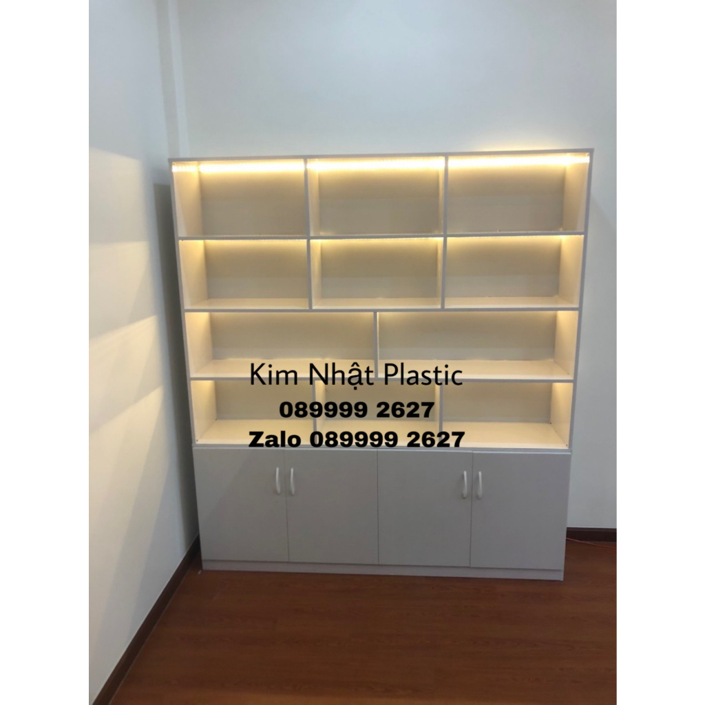 Tủ kệ trưng bày nhựa Đài loan sẵn led 1m6 freeship