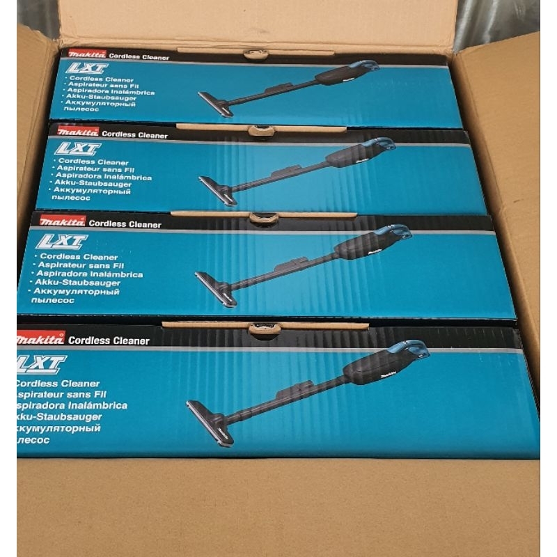 Máy hút bụi dùng pin Makita DCL182ZB - 18V . Màu Đen