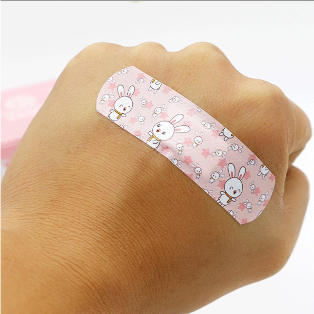 Hộp 120 miếng băng dán cá nhân họa tiết hoạt hình dễ thương - Kids Bandage