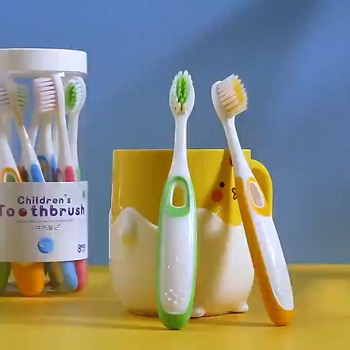 Set 8 Bàn Chải Trẻ Em Hộp Tròn Siêu Cute,