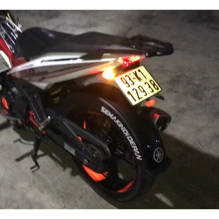 Dè chắn bùn 1/2 gắn bánh sau Exciter 150 155vva  có lẻ từng món