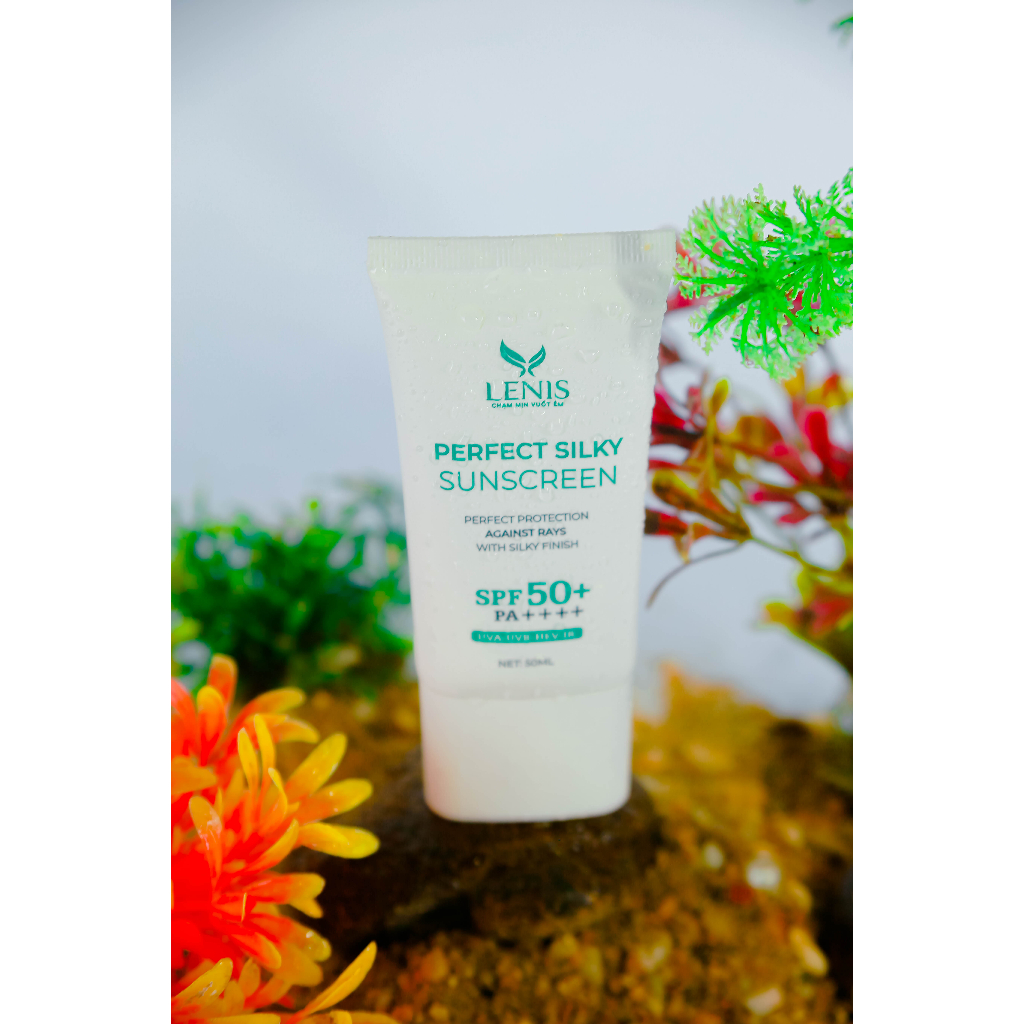 Kem chống nắng phổ rộng Perfect Silky Sunscreen Lenis nâng tông, bảo vệ toàn diện cho da