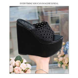 Dép đế xuồng đục lỗ 15cm