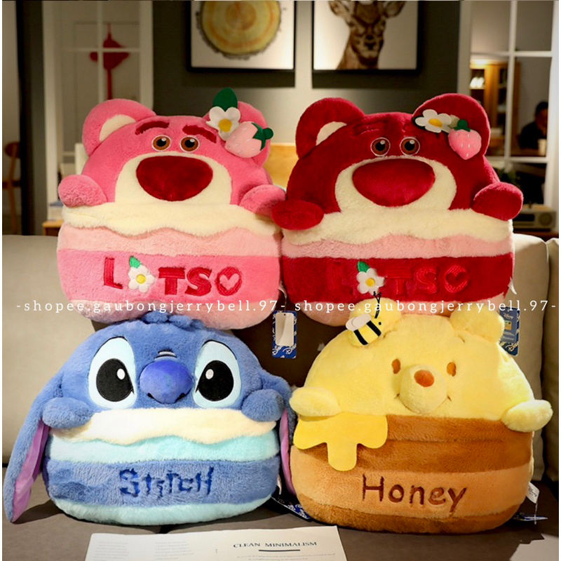 (Chính Hãng) Gấu bông bánh kem Lotso, Pooh, Stitch Disney lông mịn kèm chăn nhung tuyết cao cấp