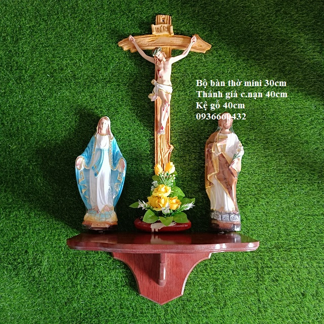 BỘ BÀN THỜ TƯỢNG CAO 30CM THÁNH GIÁ 40CM KỆ 40CM TƯỢNG CÔNG GIÁO COMPOSITE