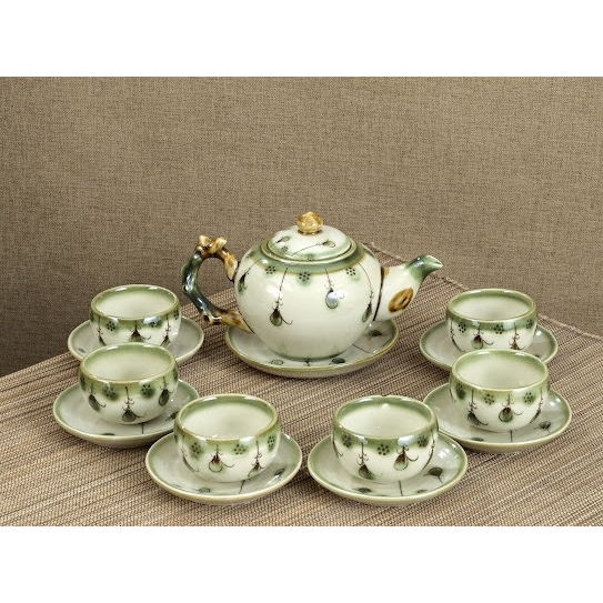 Siêu Sale - Bộ ấm chén Gốc Cây Chữ Thập Vẽ Mai Vàng Bát Tràng