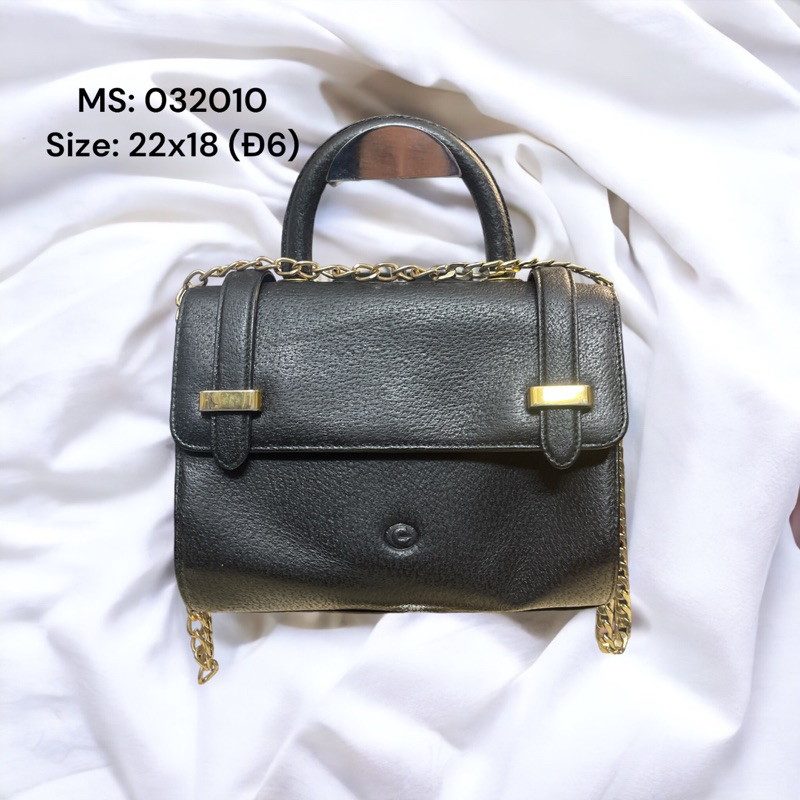 Một em túi xách tay hàng hịn da thật