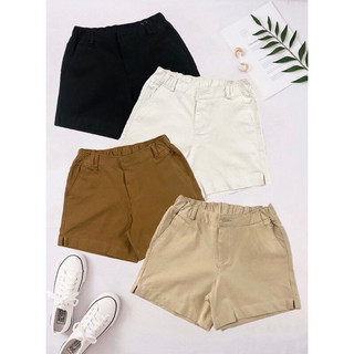 Quần short kaki nữ dây kéo lưng thun thoải mái.