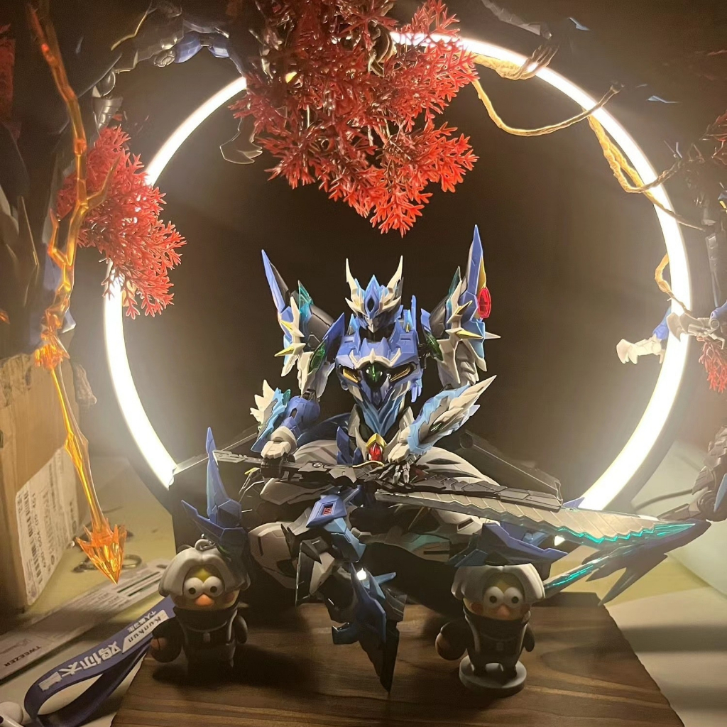 Mô hình Gundam MG 1/100 lắp ghép Aobing HiRM MNP-XH03 của Motor Nuclear kèm đế led trưng bày