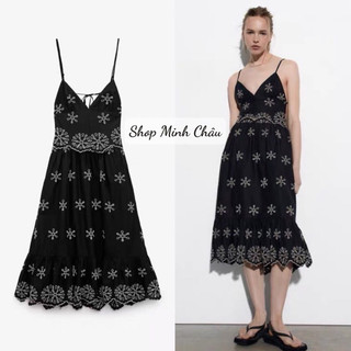 (Sẵn)Váy dây đen midi hở lưng thêu hoa Zarraa