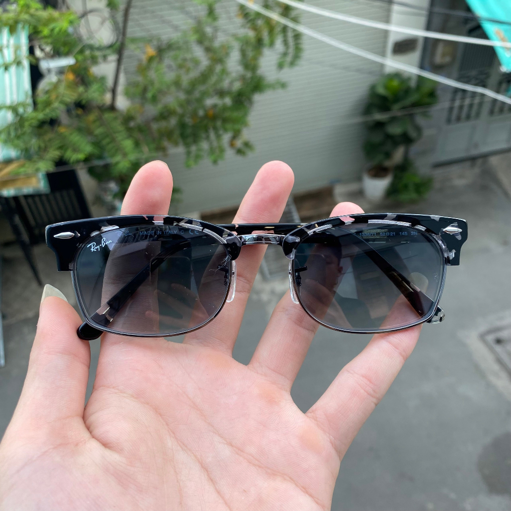 Kính Rayban Clubmaster Square gọng lính,mắt có lớp váng dầu chống chói