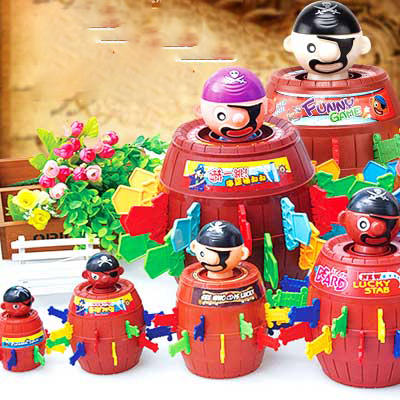 [HOT HOT HOT] Đâm hải tặc size lớn 20cm thùng hải tặc vua hải tặc