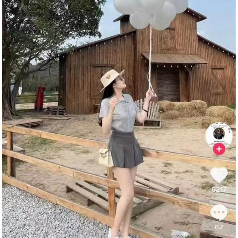 Chân Váy Xếp Ly Bản To