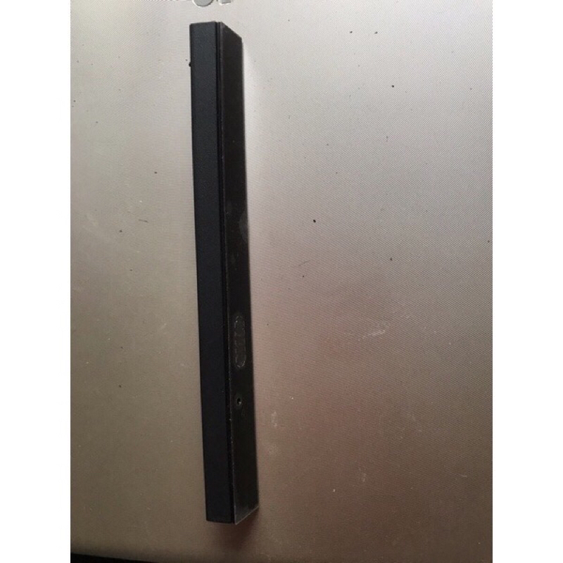 Thay vỏ laptop nắp che ổ DVD laptop dell votro 3578
