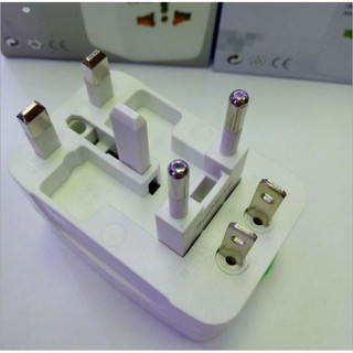 Ổ cắm du lịch đa năng- (Internationnal Adaptor)