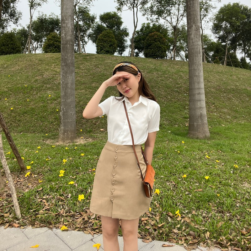 Áo sơ mi tay ngắn lụa tuyết THEKAT.SHOP kiểu dáng thanh lịch