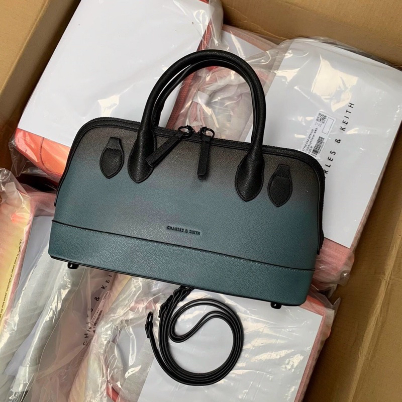 Túi CK Hến Harmonee from cực chuẩn size 33 & 22