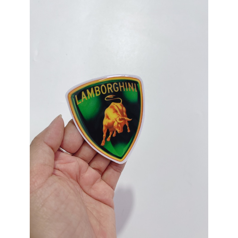 Tem nổi hình bò tót Lamborghini 6.5x7.2cm màu ngẫu nhiên, có sẵn keo dán phía sau