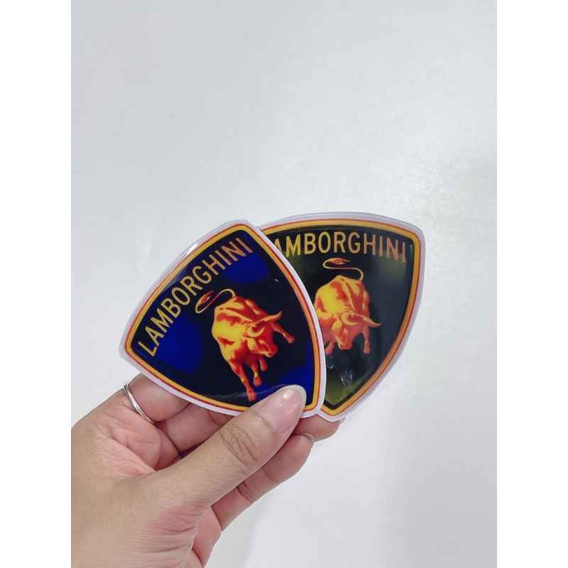 Tem nổi hình bò tót Lamborghini 6.5x7.2cm màu ngẫu nhiên, có sẵn keo dán phía sau