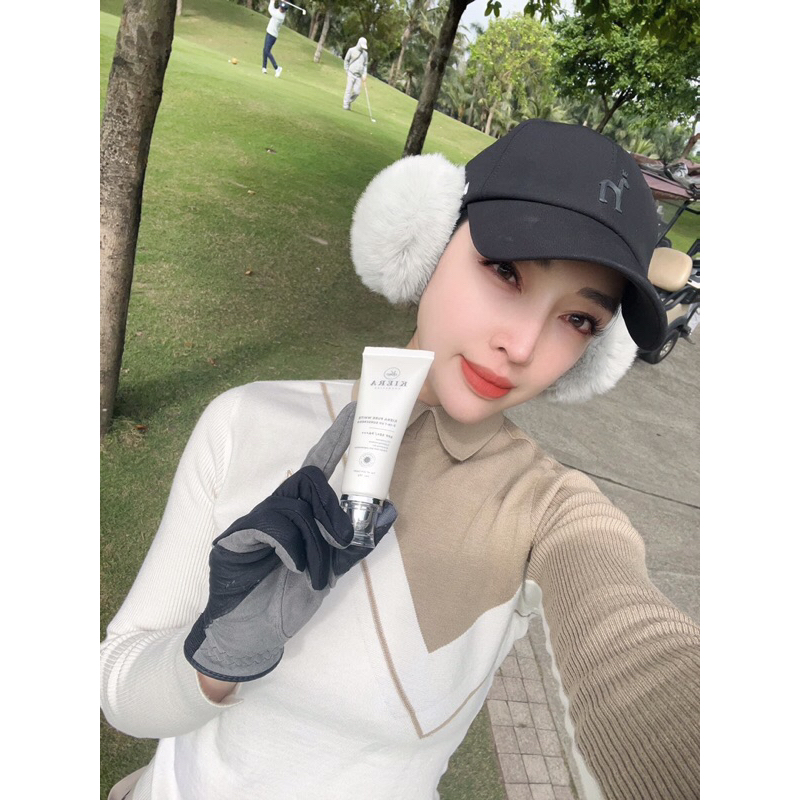 𝑲𝑰𝑬𝑹𝑨 𝑷𝑼𝑹𝑬 𝑾𝑯𝑰𝑻𝑬 3𝑰𝑵1 𝑼𝑽 𝑺𝑪𝑹𝑬𝑬𝑵 kem chống nắng thông minh ngăn nguy cơ lão hoá da,kiểm soát dầu nhờn,thay kem lót