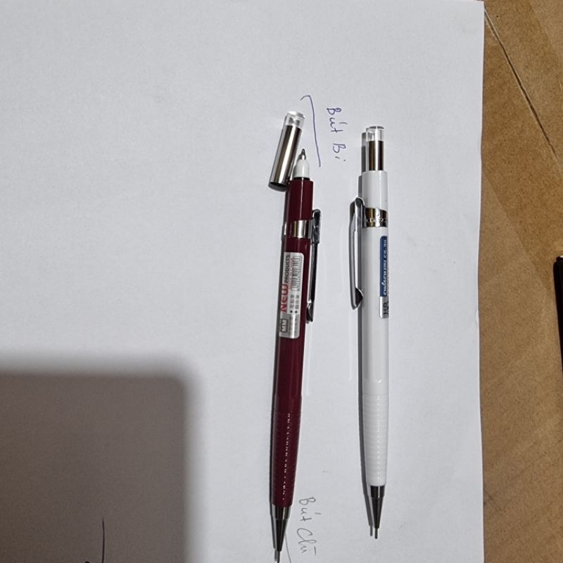 Hộp 12cây bút chì kim Chosch 311 0.5mm